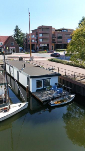 Woonboot 4 Harderwijk